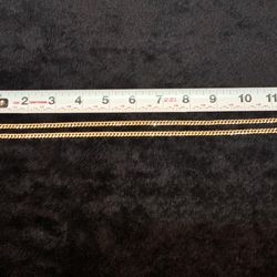 10k Yellow Gold 24" Curb Link Chain Necklace