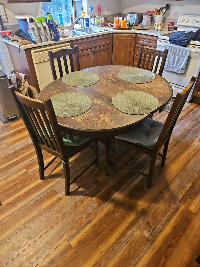 Dining Room Table And 10 Chairs