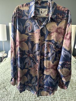 Vintage Goouch Mens M 100% Silk Floral Button Up Shirt Long Sleeve Blue Purple