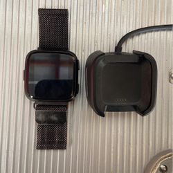 FitBit Watch + Charger 