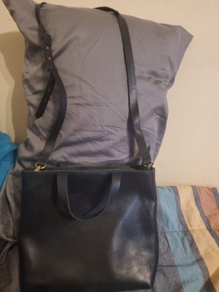 Zip Top Transport Crossbody MADEWELL