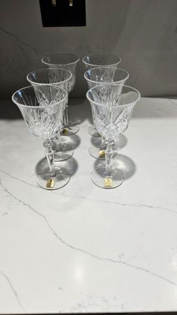 Bleikristall 6 wine glasses feature 24% lead crystal and intricate vintage designs.