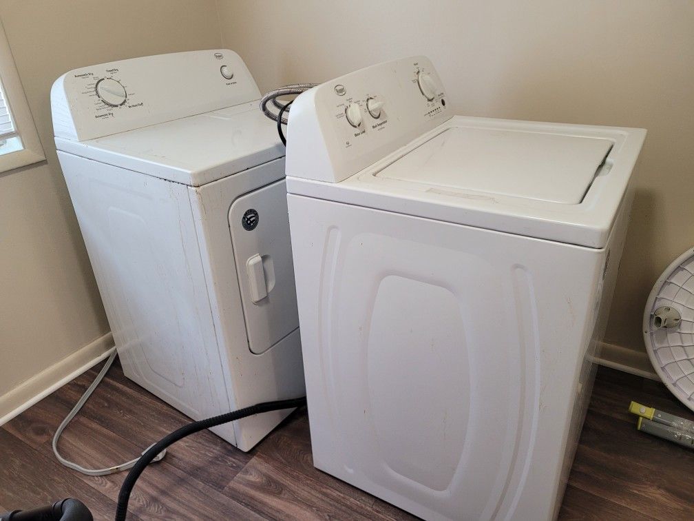 Full Size Washer Dryer Set