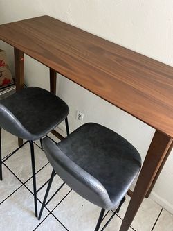 OBO - Bar Height Table with 2 Gray Stools