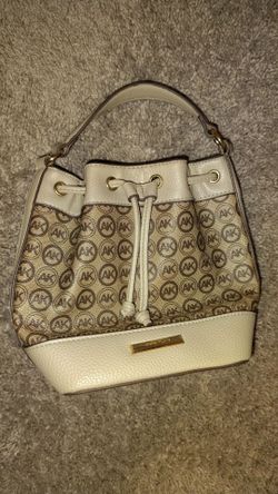 Mini hand bag