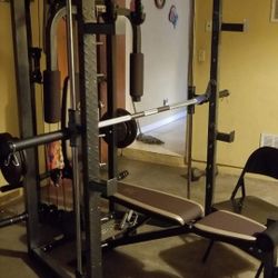 Work  Out Machine   Bench  Press / Squat ...