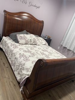 Queen size bed frame