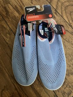 Women’s Sz 5 Speedo Water Shoes, NWT