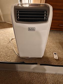 Portable Air Conditioner Black and Decker