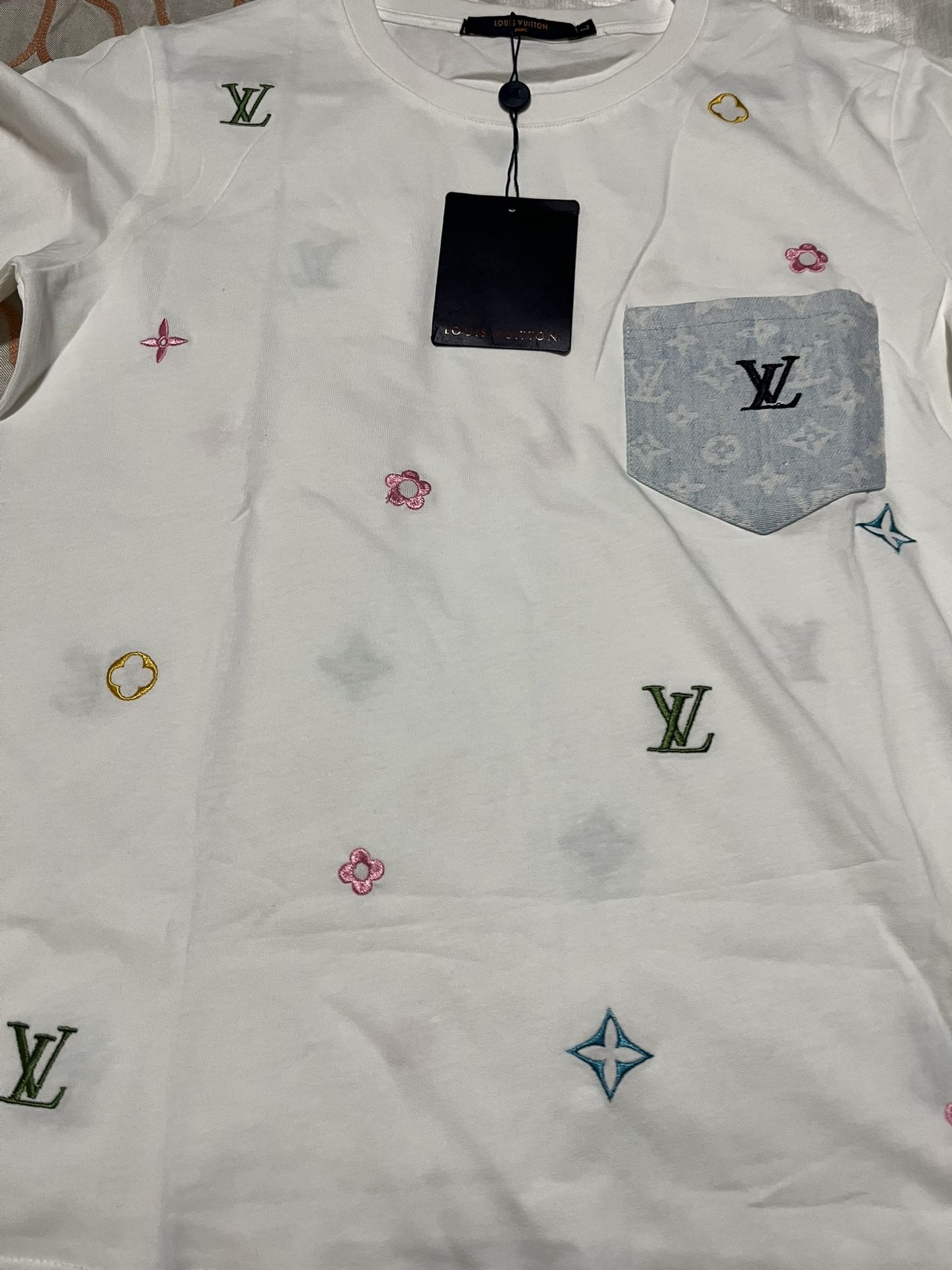 Lv Shirt And Shorts