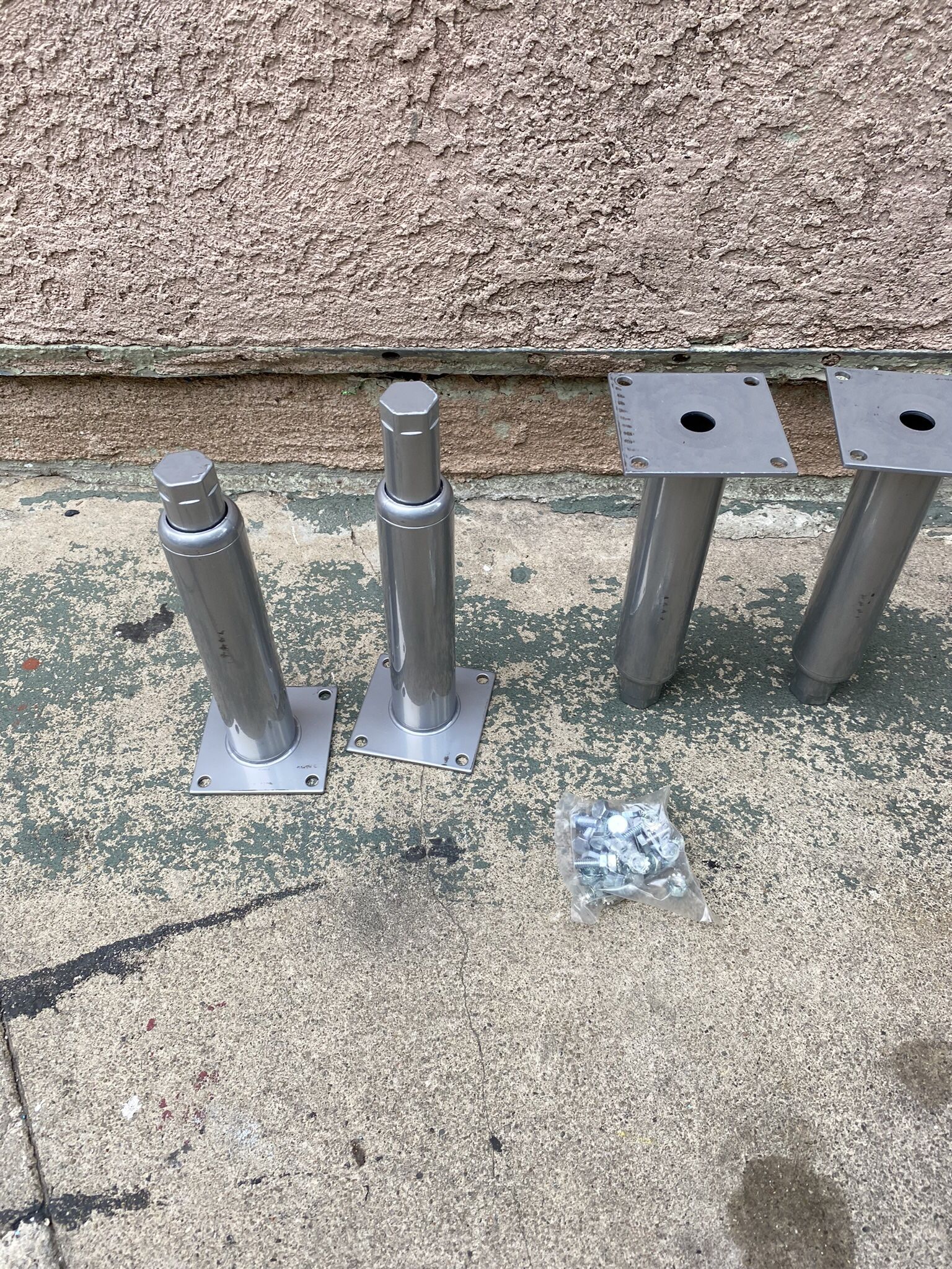 Furniture Extensions Legs