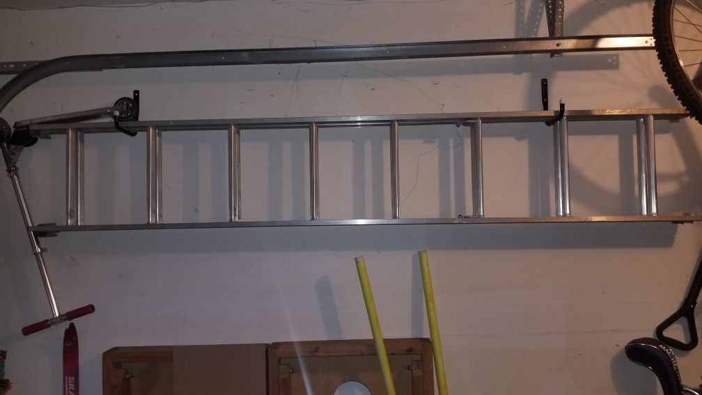 16' light duty aluminum extension ladder
