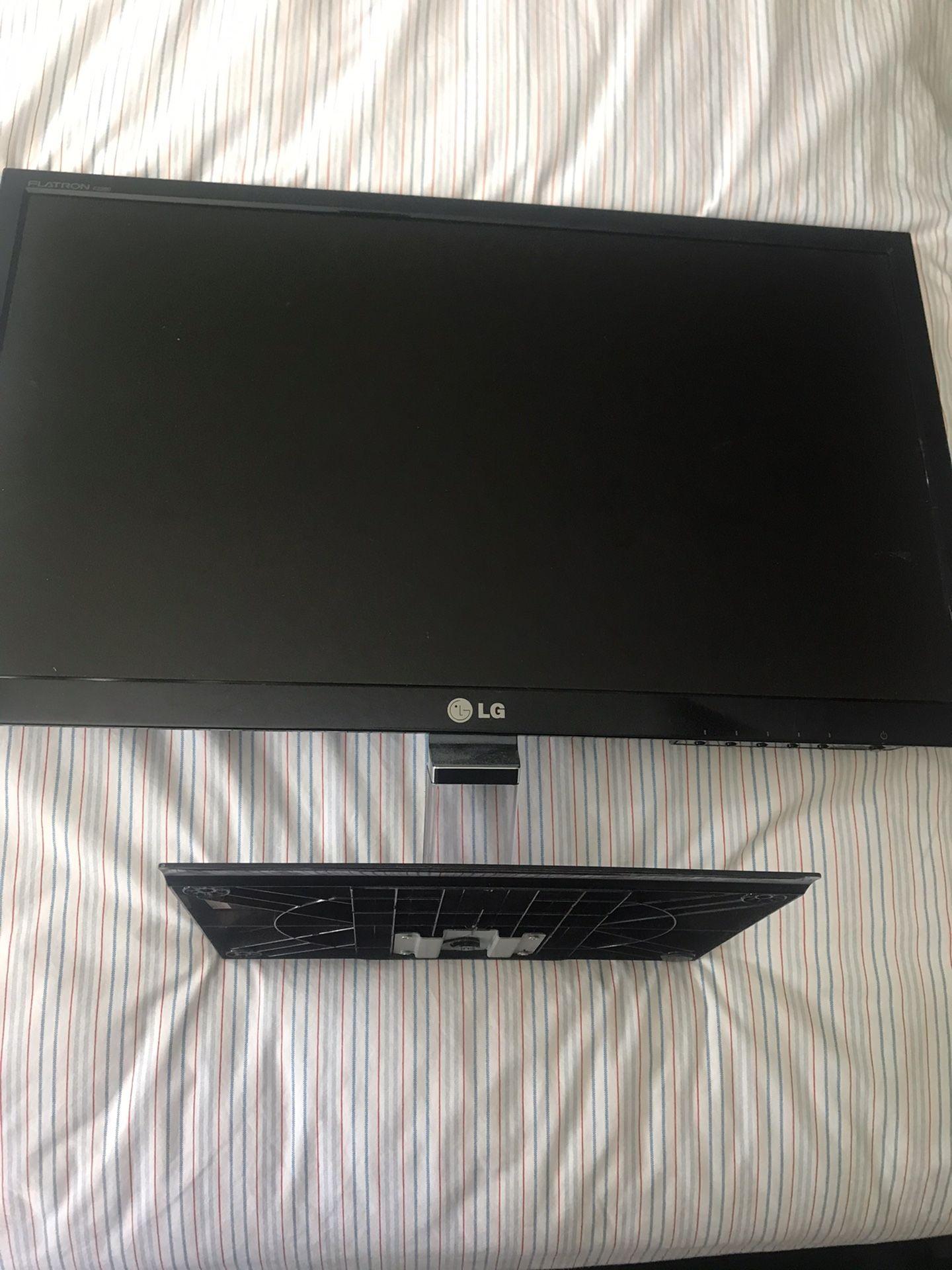 LG Computer Monitor