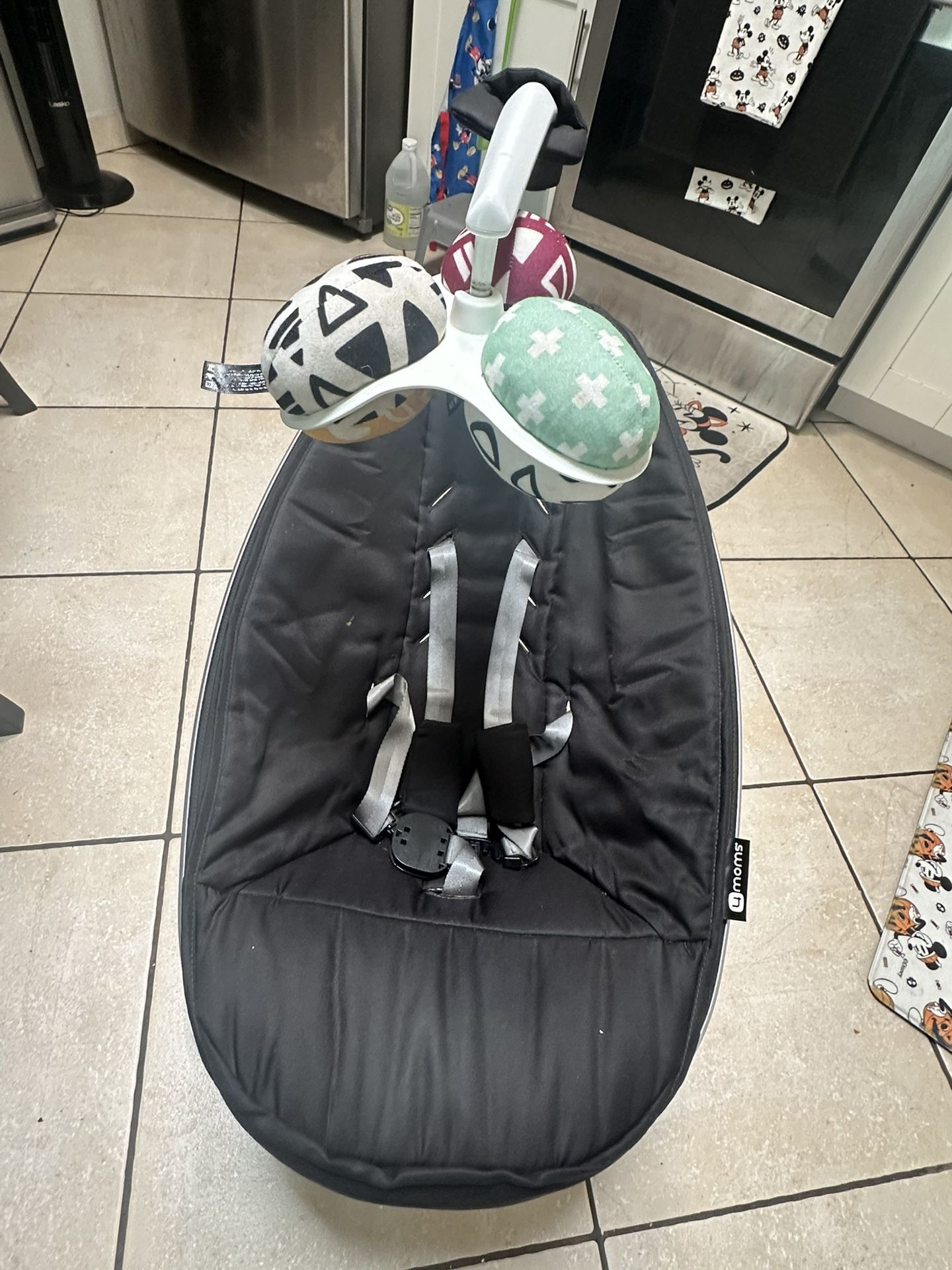 4Moms Mamaroo Multi Motion Baby Swing