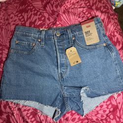 Levi Shorts 
