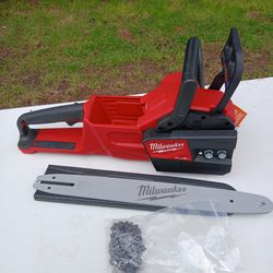 Milwaukee 2727-20 M18 16" Chainsaw.  Tool Only 
