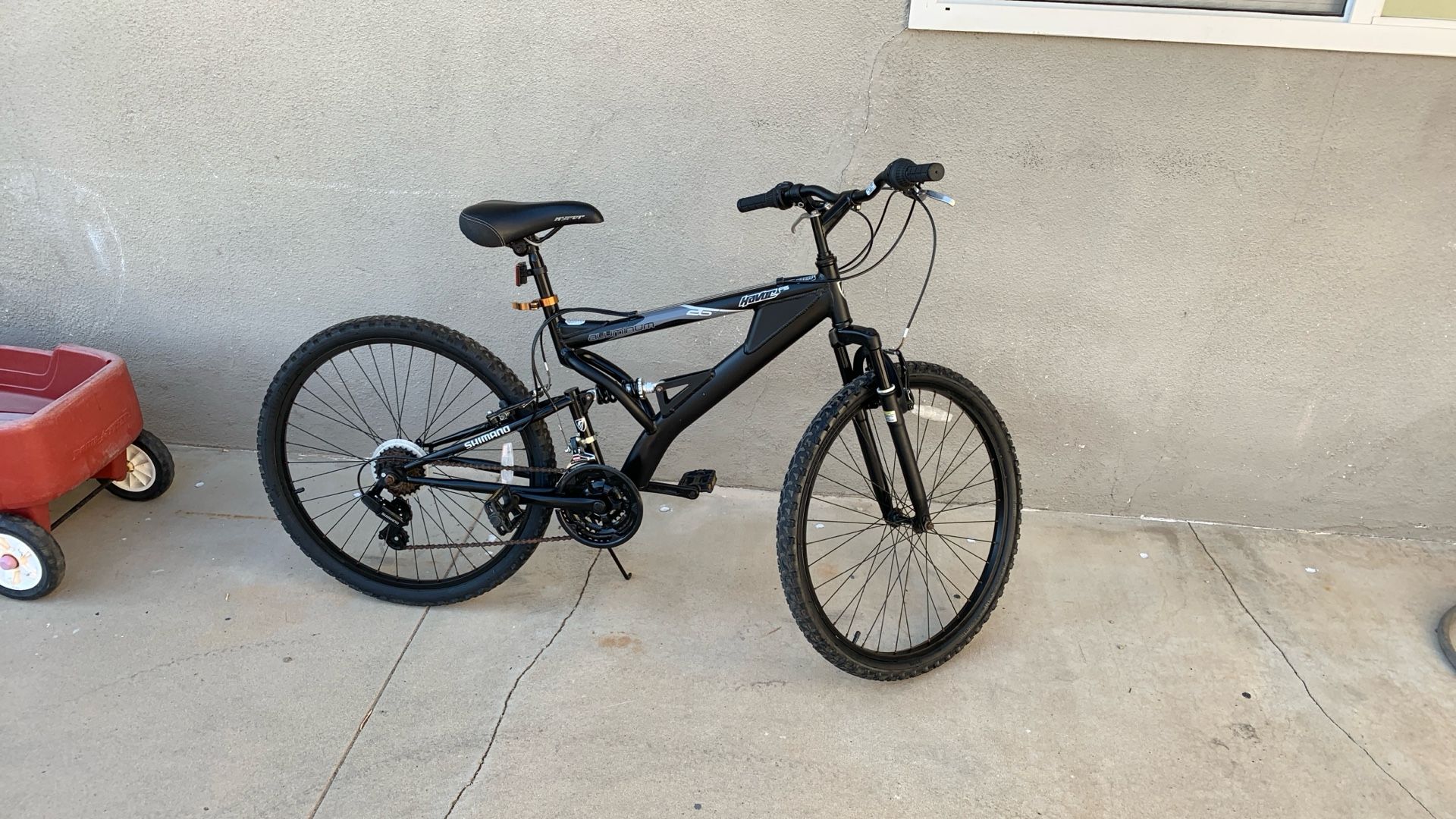 Hyper Mountain Bike - Ready To Ride