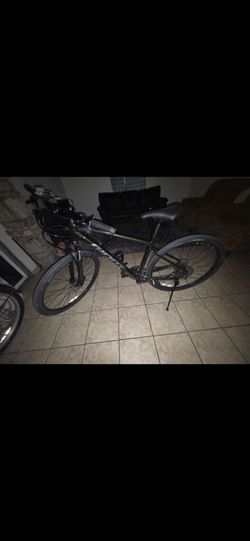 Hard tail Giant bike (Medium Size)