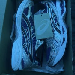 ASICS GEL-Kayano 14 Monaco blue/silver size 7.5