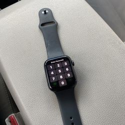 Apple Watch SE 44mm