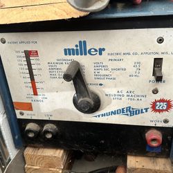 Miller Thunderbolt 225 Arc welder