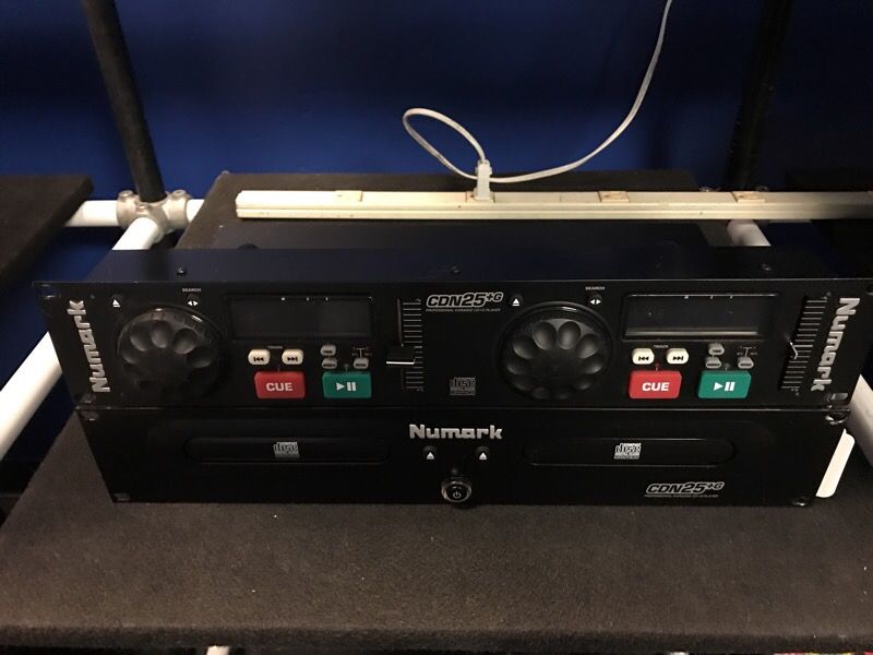 Newmark dual DJ CD player