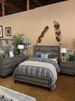 4 PIECE QUEEN BEDROOM SET: QUEEN BED FRAME, NIGHTSTAND, DRESSER, MIRROR