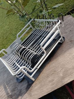 Dish drainer $15