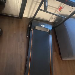 Famistar W500C Folding Treadmill 