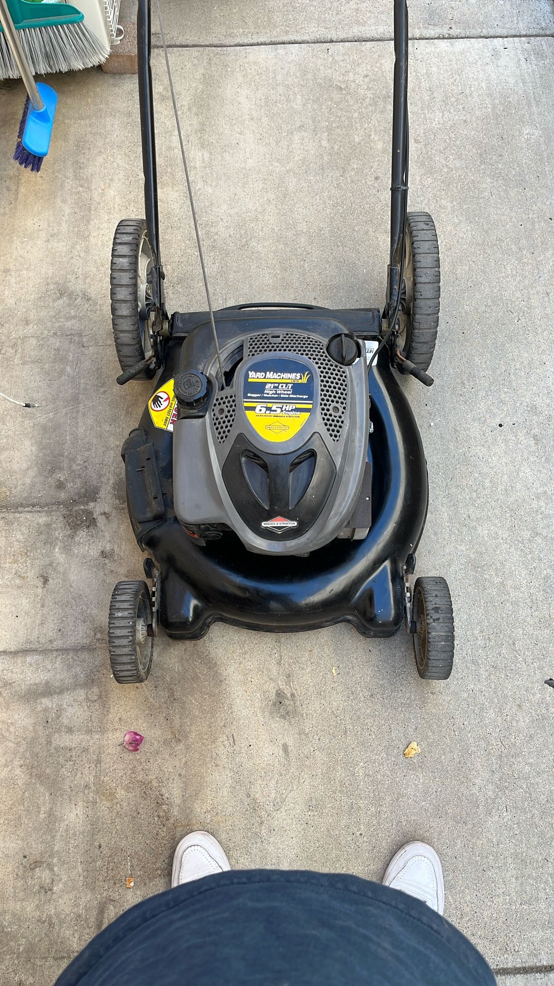 Yard Machines Lawn Mower - Works Perfectly