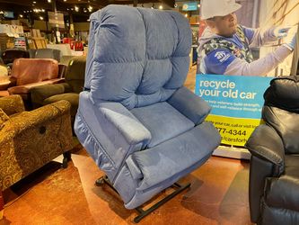 MEDLIFT Blue Power Lift Armchair