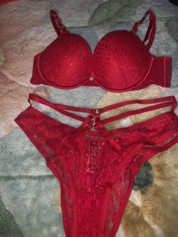 VICTORIA SECRET BRA/PANTY SET