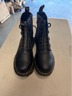 Dr Martens size 8