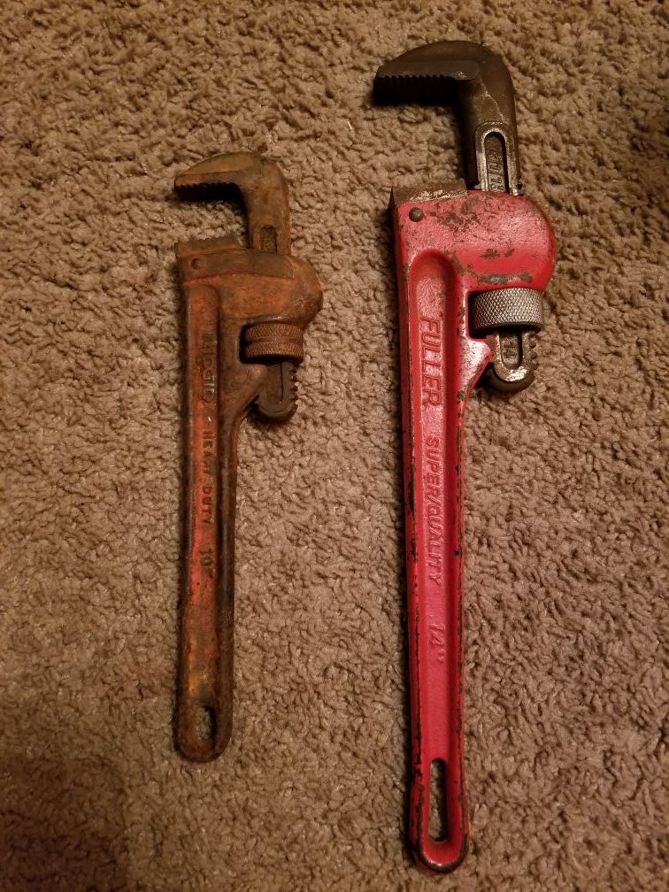 Pipe Wrench 14" and 10"