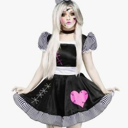 1x-Broken Doll Costume