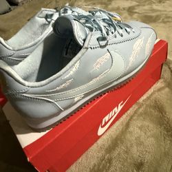 Nike women’s Cortez