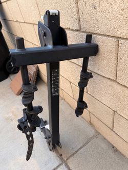 Thule 2 Bike Hitch Rack