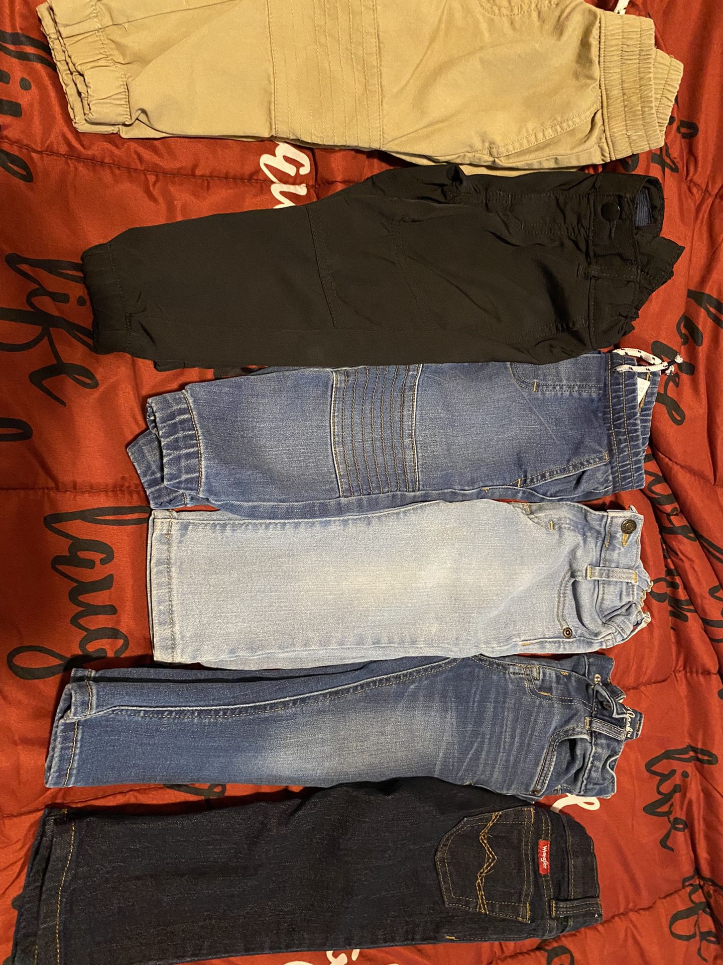 10 Pair Of Toddlers Jeans