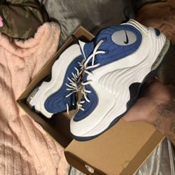 nikes size 10 