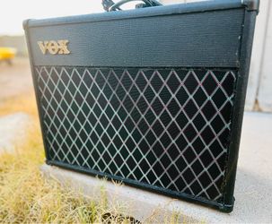 Vox Guitar Amp AD50VT, 50W, hybrid tube amp