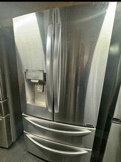 Stainless LG French Door Fridge with Ice Maker