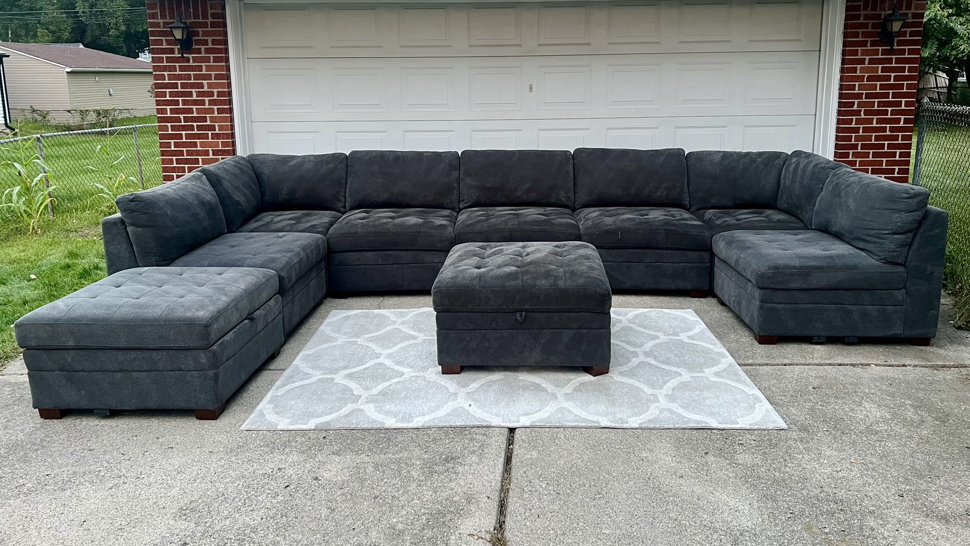 Thomasville Tisdale 9-Piece Modular Sectional w/ 2 Storage Ottomans β $2,800+ New β Delivery Available