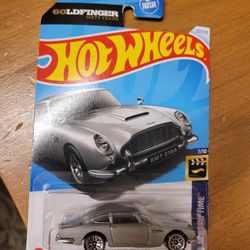 Hot Wheels - Aston Martin 1963 DB5 James Bond Goldfinger HW Screen Time 2024