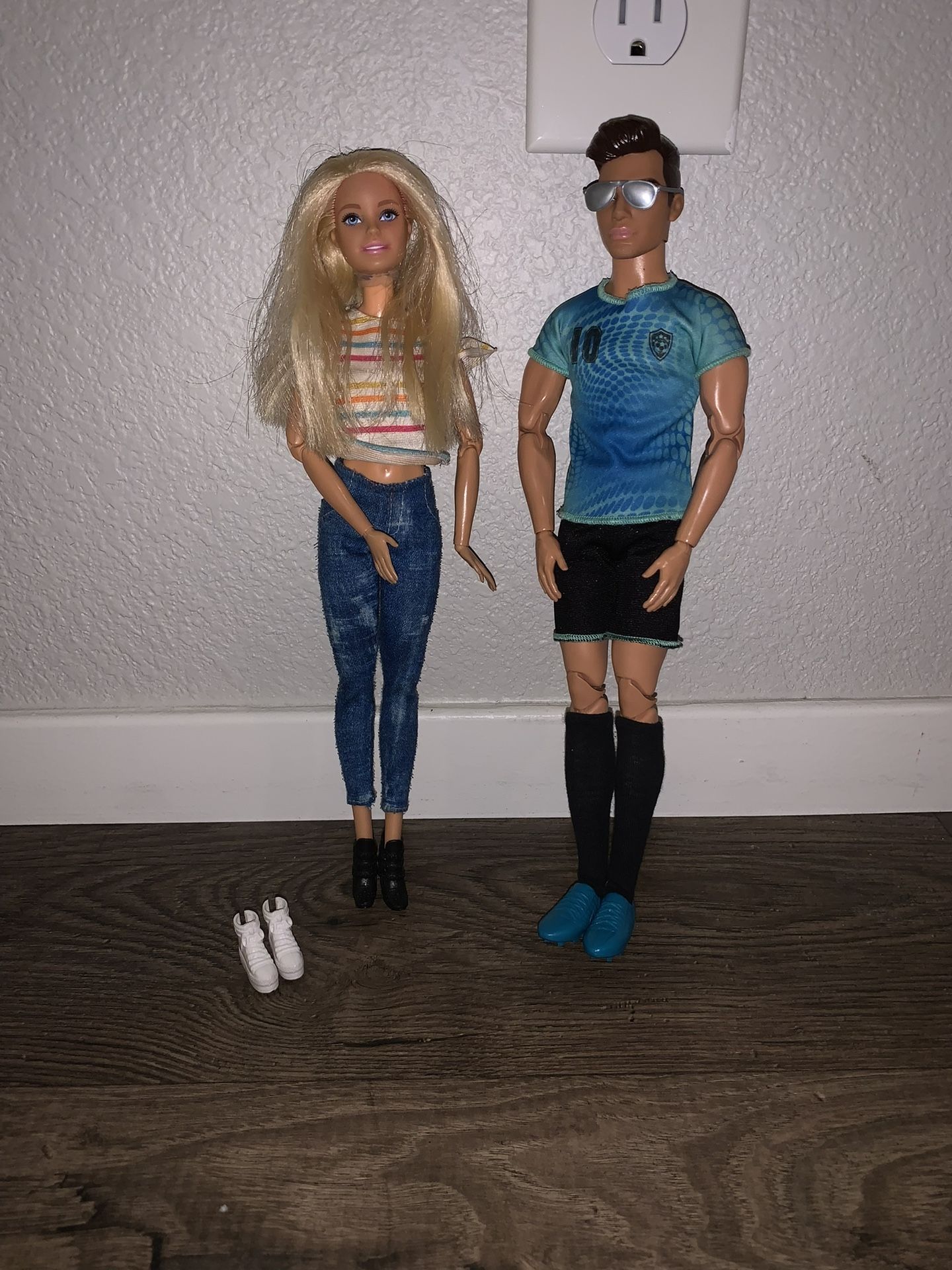 Bendable decnt Ken doll