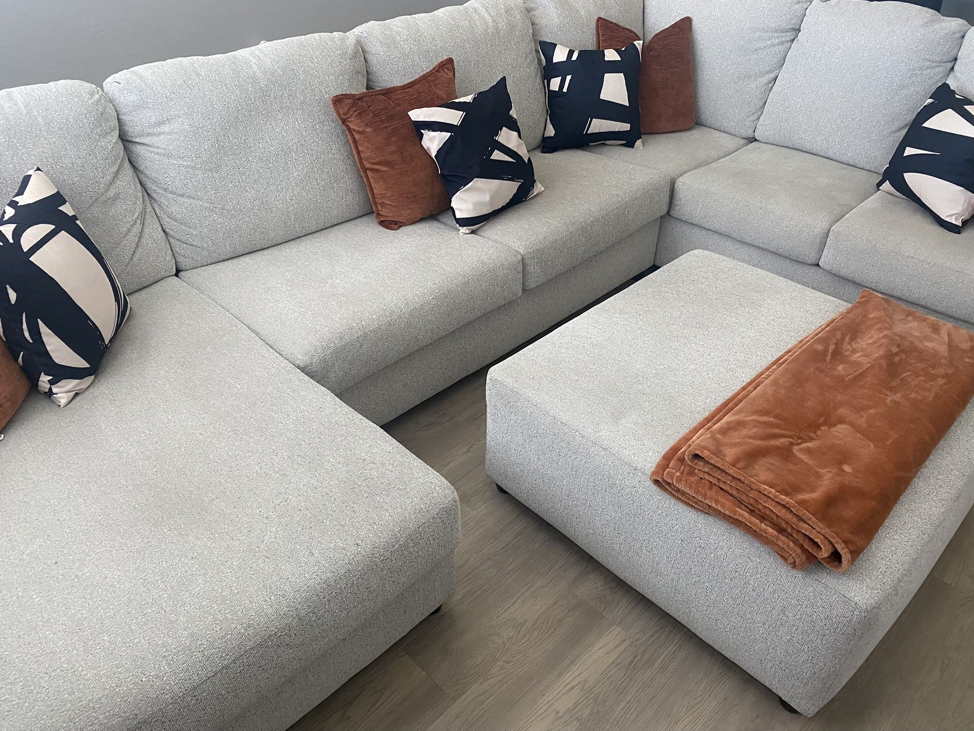 Sectional & Bed frame 