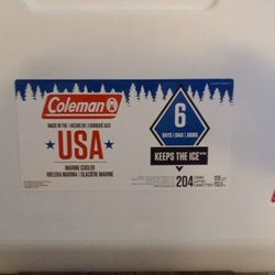 Coleman "USA"   Marine Cooler 70 Cm 28 In