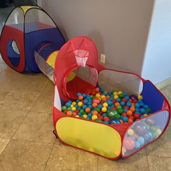 3 in 1 Kids Play Tent/Ball Pit  with 200+ balls and 2 IKEA storage baskets