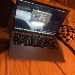 MAC BOOK AIR