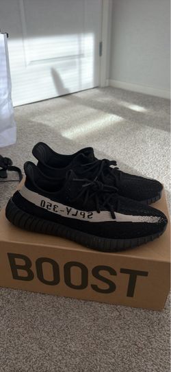 Yeezy Boost V2 Sz-12 Core Black White