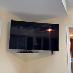 Samsung 60” Tv